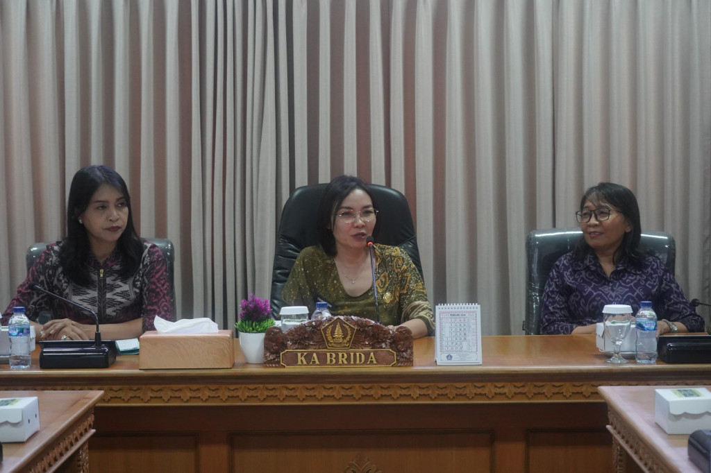 Pokok Perjanjian Kajian Energi Baru Terbarukan (EBT) PLTS di Kabupaten Badung